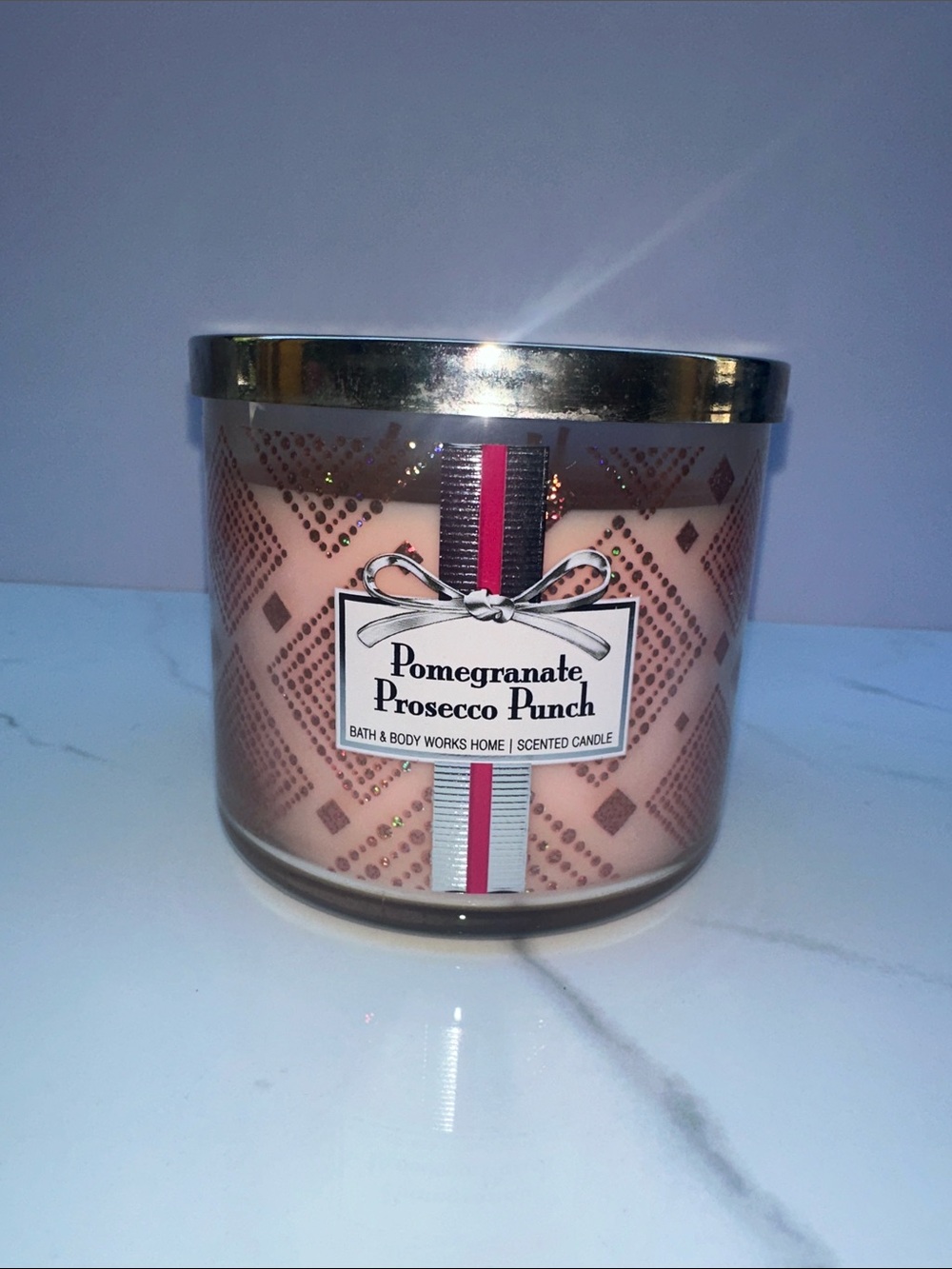 🆕 Bath & Body Works Pomegranate Prosecco Punch Candle - Pink and Gold